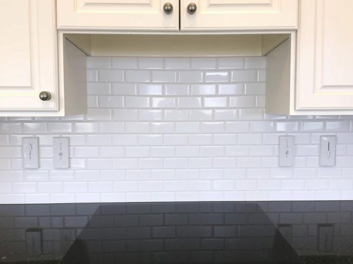 Stylish backsplash installation in League City kitchen remodel Stylish backsplash installation in League City kitchen remodel